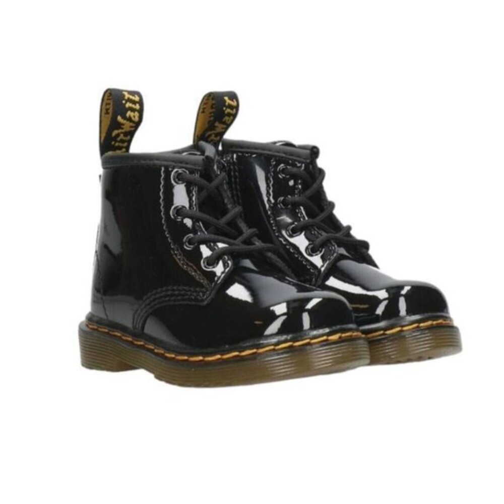 Dr. Martens Patent Leather Ankle Boot Lace Up Black Logo Pull Tab Boys Sz 5 New